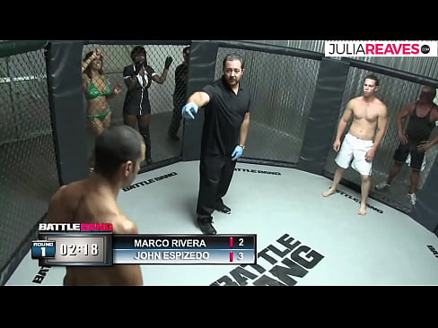 ❤️ Ultimate Fighter fucks wata lamba yarinya dama bayan fada a cikin zobe Ingantacciyar iskanci ﹏
